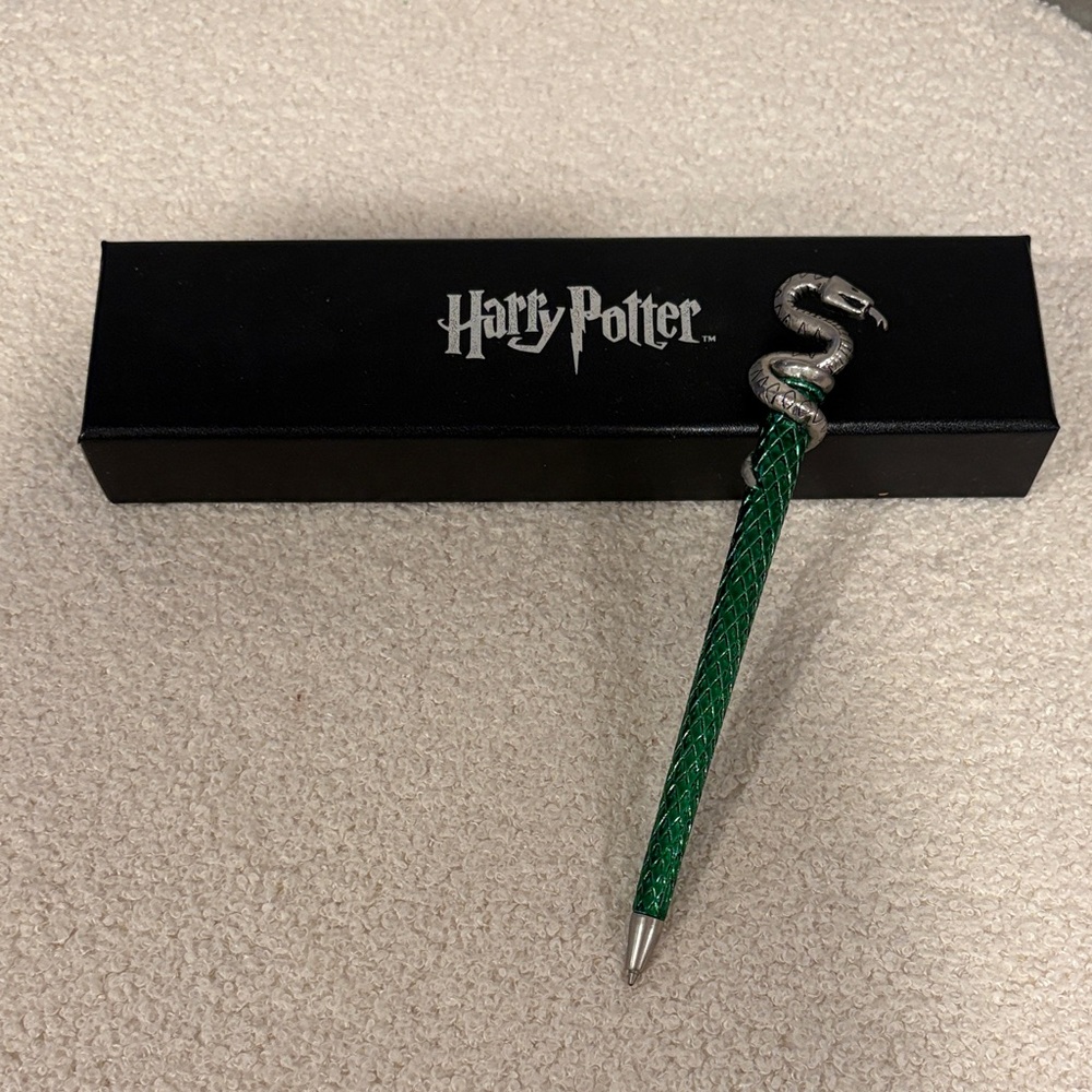 Harry Potter Slytherin Pen